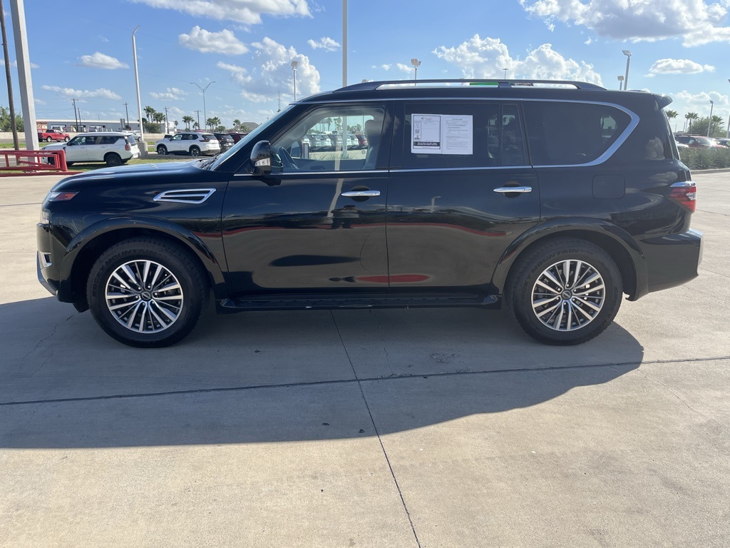 2023 Nissan Armada SL photo 2
