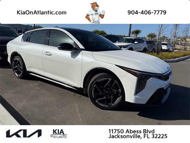2025 Kia K4 GT-Line's photo