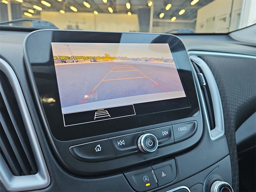 2024 Chevrolet Malibu 1LT photo 21