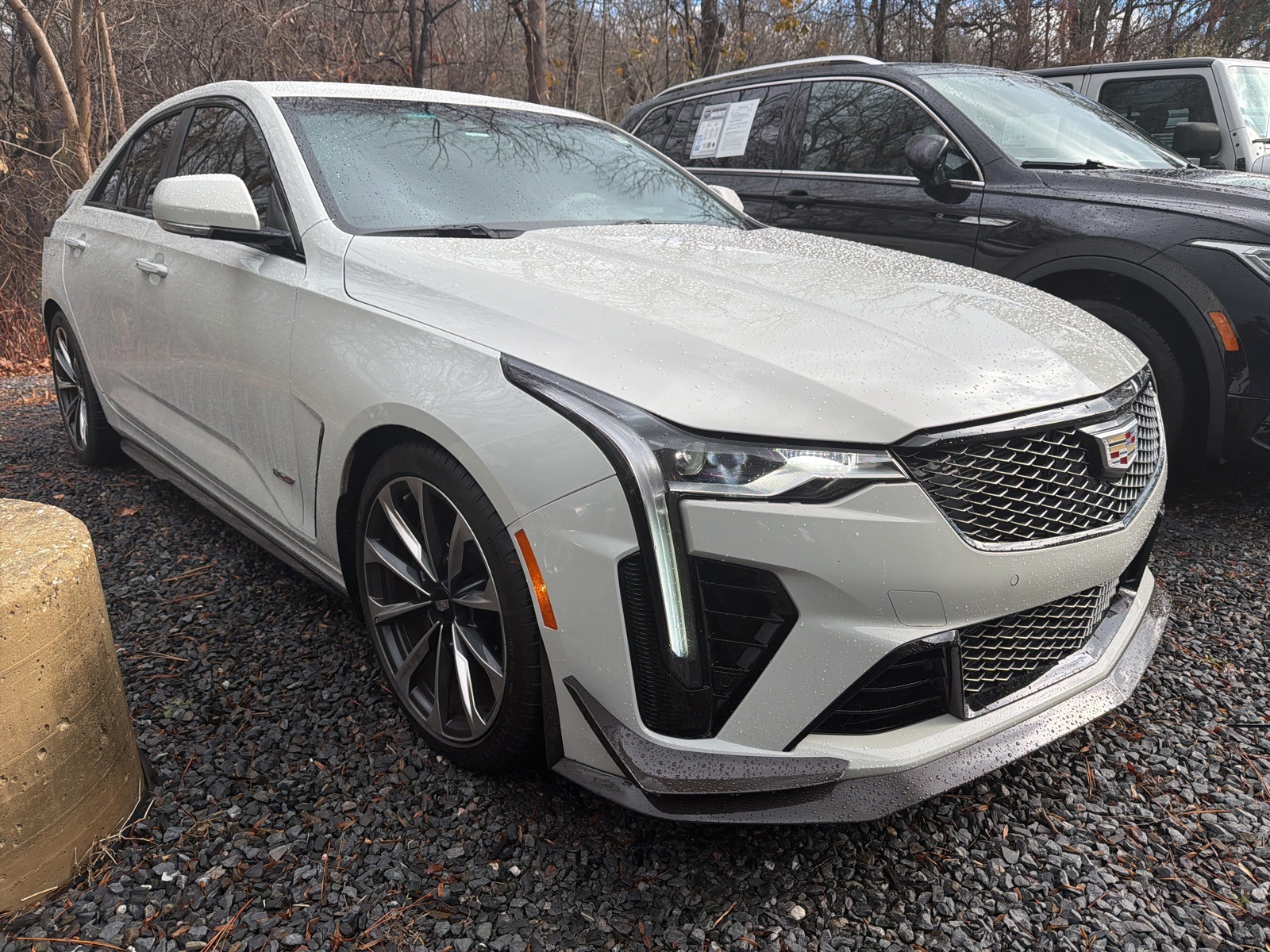 2022 Cadillac CT4 V-Series Blackwing's photo