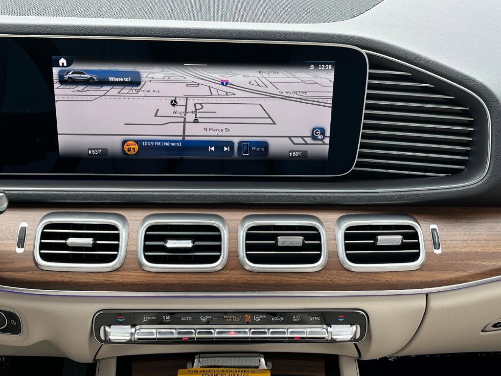 2025 Mercedes Benz GLE 450 4MATIC photo 2