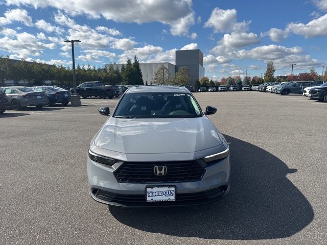 2025 Honda Accord SE photo 2