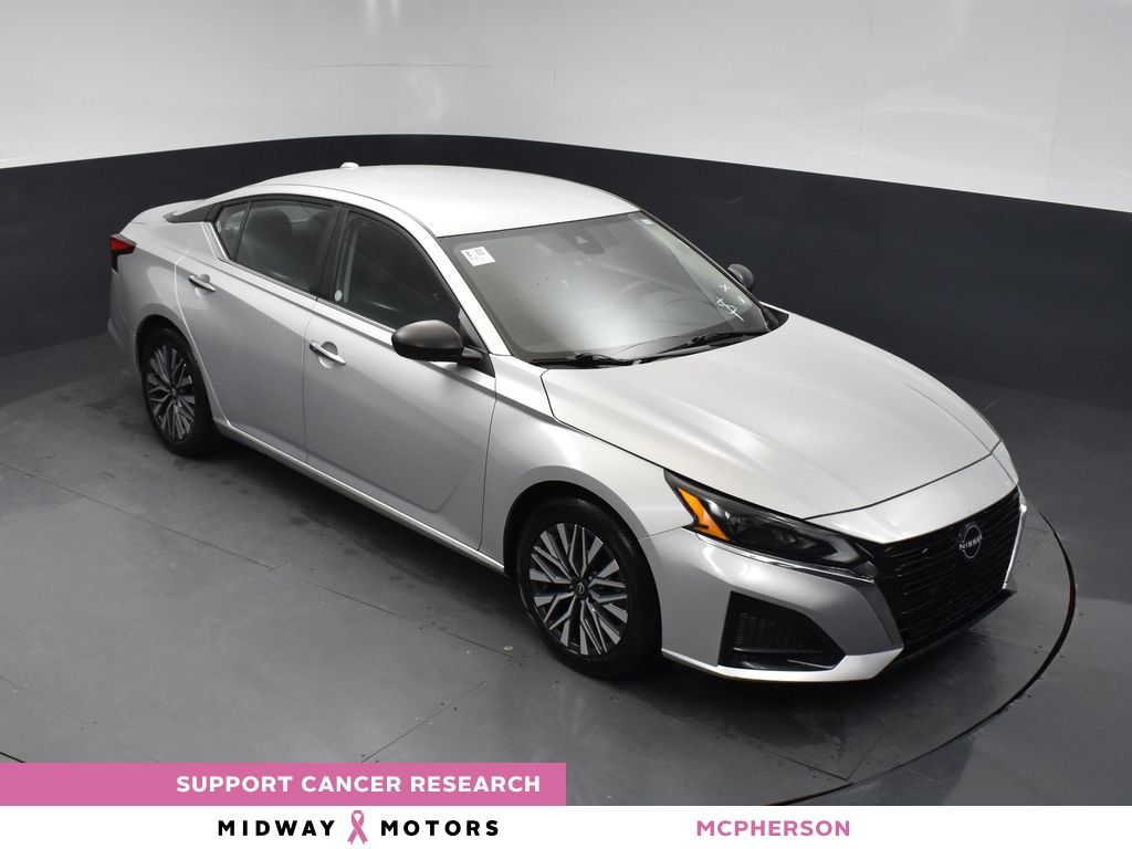 2024 Nissan Altima