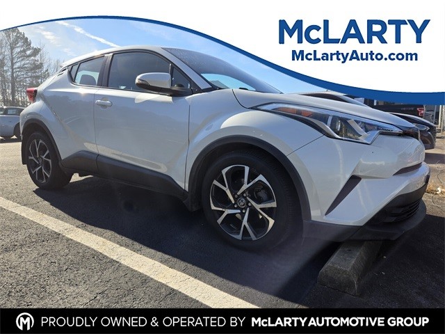 2018 Toyota C-HR XLE's photo