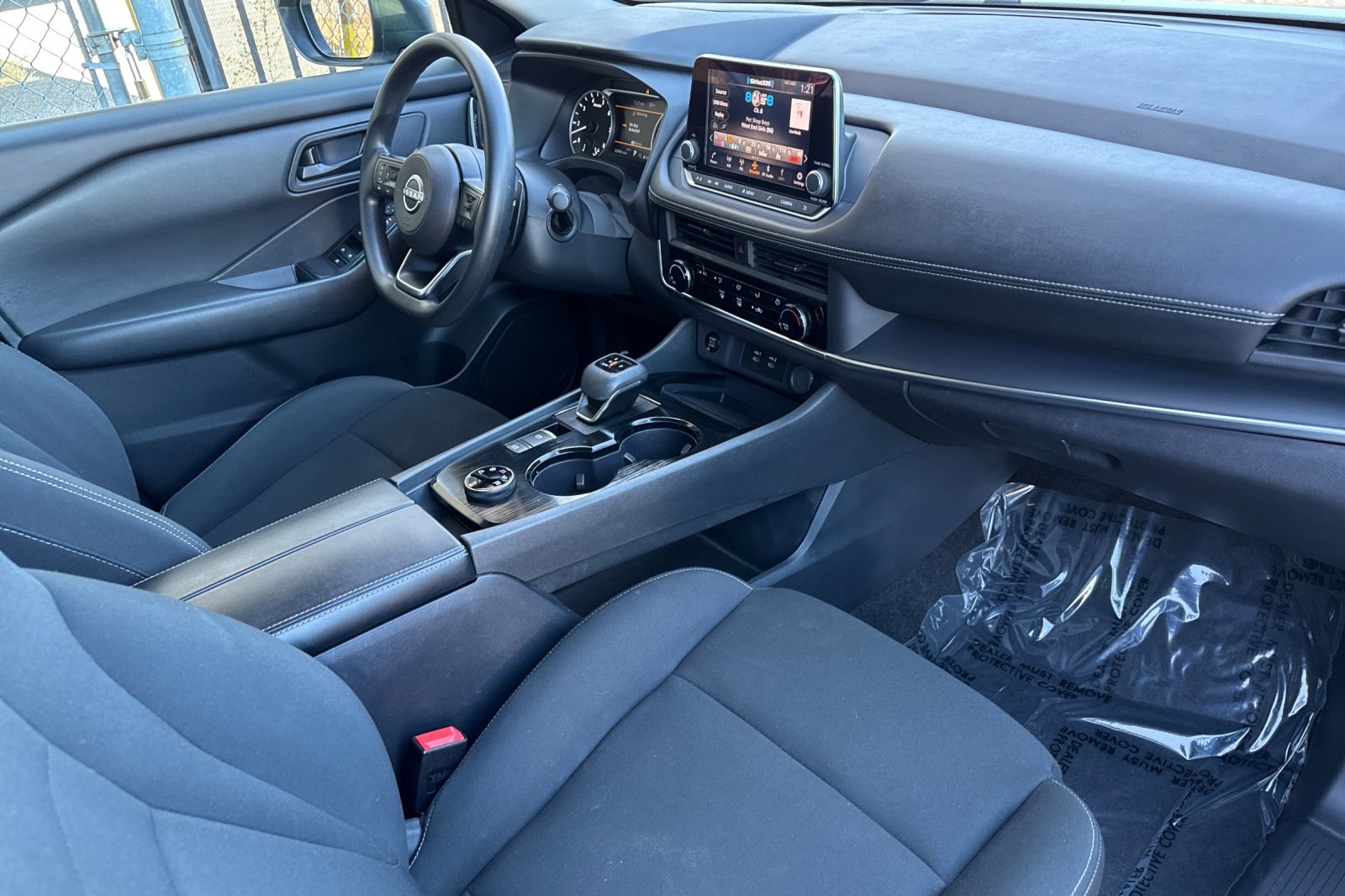 2024 Nissan Rogue S photo 15
