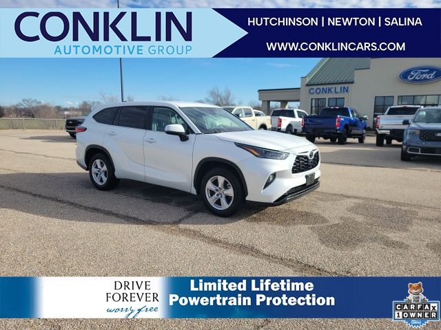 2023 Toyota Highlander L's photo