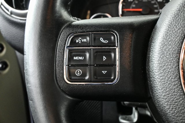 2015 Jeep Wrangler Unlimited Rubicon photo 9