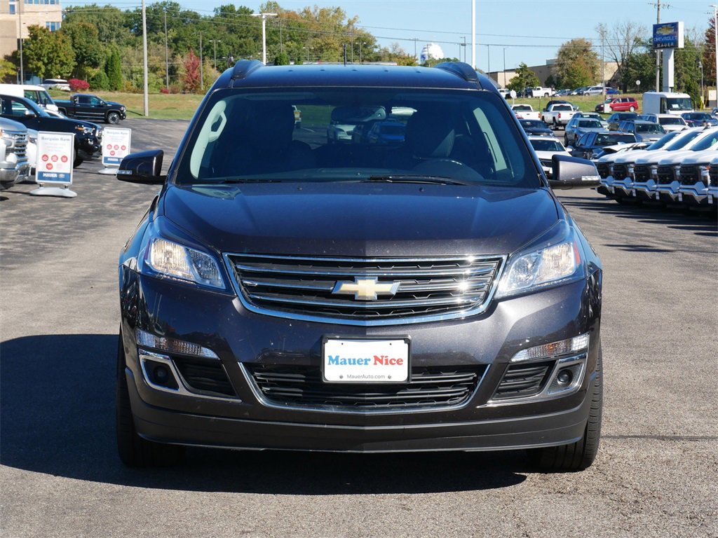 Used 2017 Chevrolet Traverse 2LT with VIN 1GNKVHKD5HJ222927 for sale in Inver Grove Heights, Minnesota