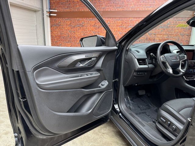 2022 Gmc Terrain SLT photo 8