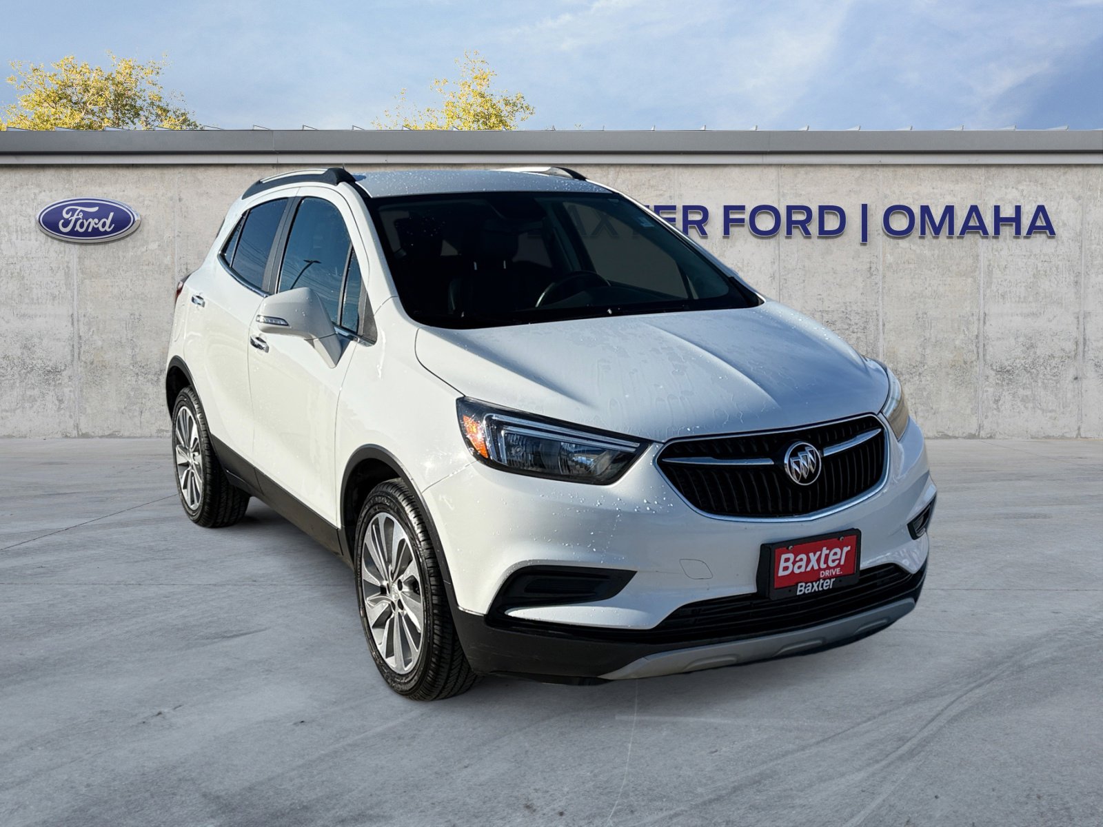 2019 Buick Encore Preferred's photo