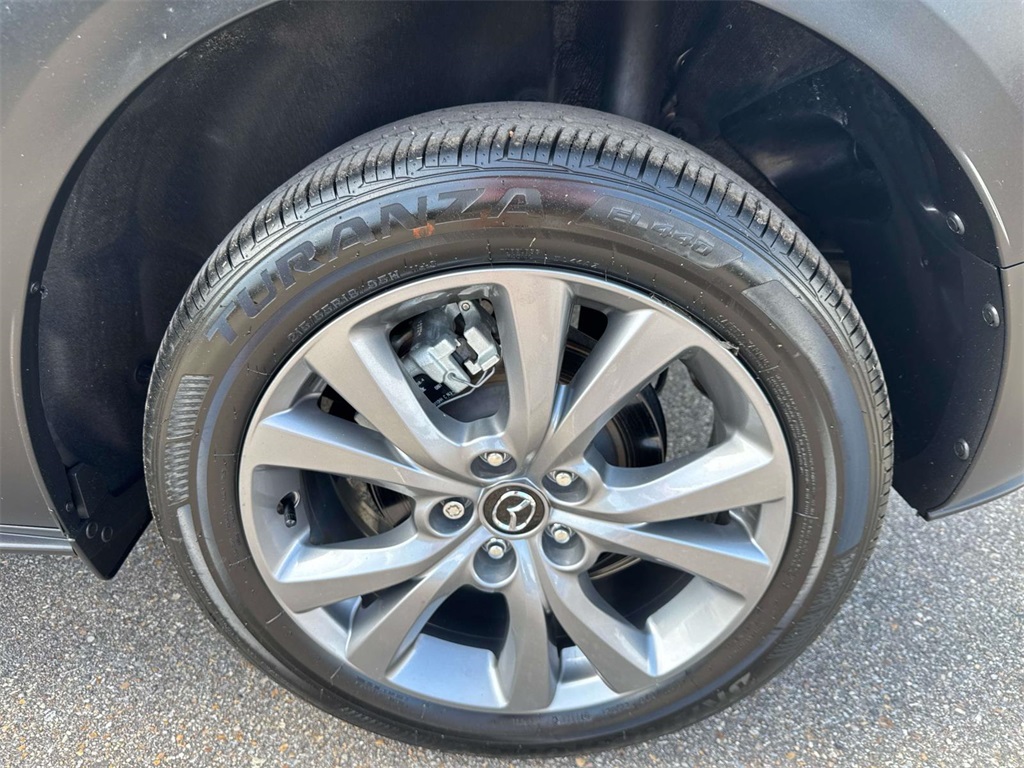 2024 Mazda CX-30 2.5 S Preferred photo 3