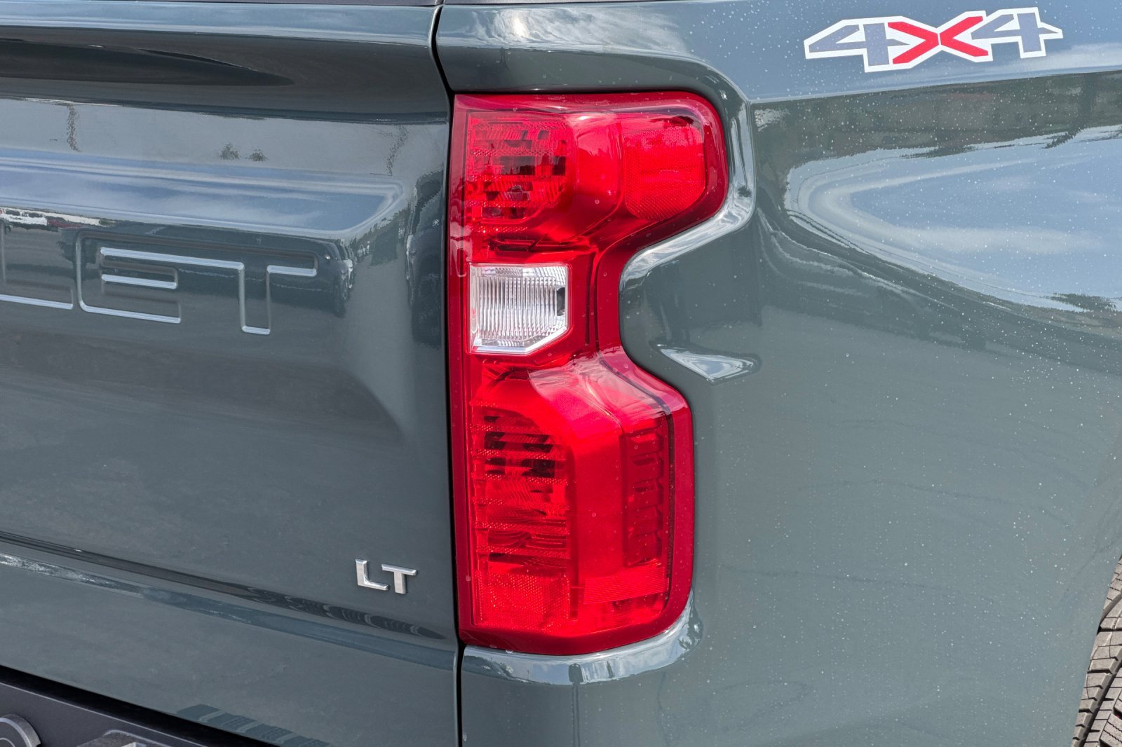 2025 Chevrolet Silverado 1500 photo 25
