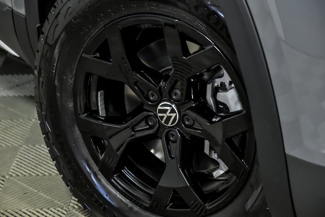 2025 Volkswagen Atlas Peak Edition SE photo 3