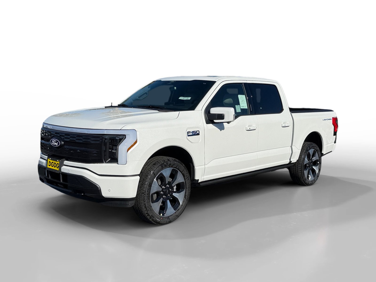 2025 Ford F-150 Lightning Platinum's photo