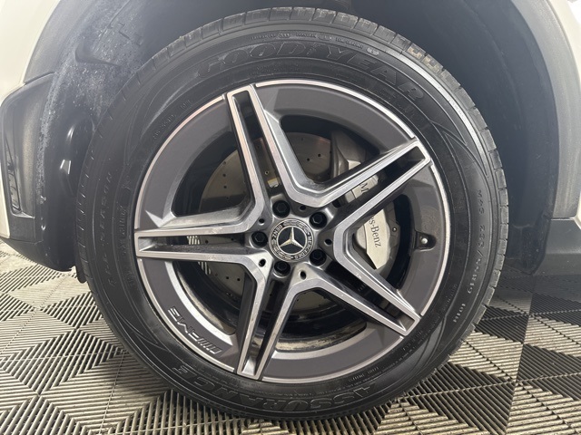 2022 Mercedes Benz GLC 300 4MATIC photo 9
