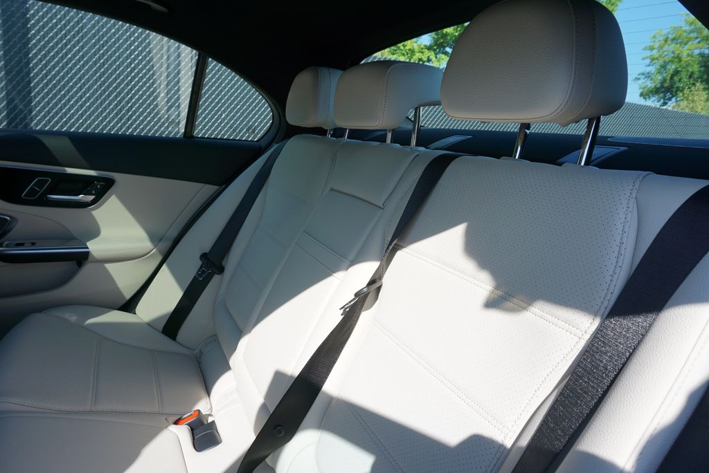 2025 Mercedes Benz C 300 photo 42