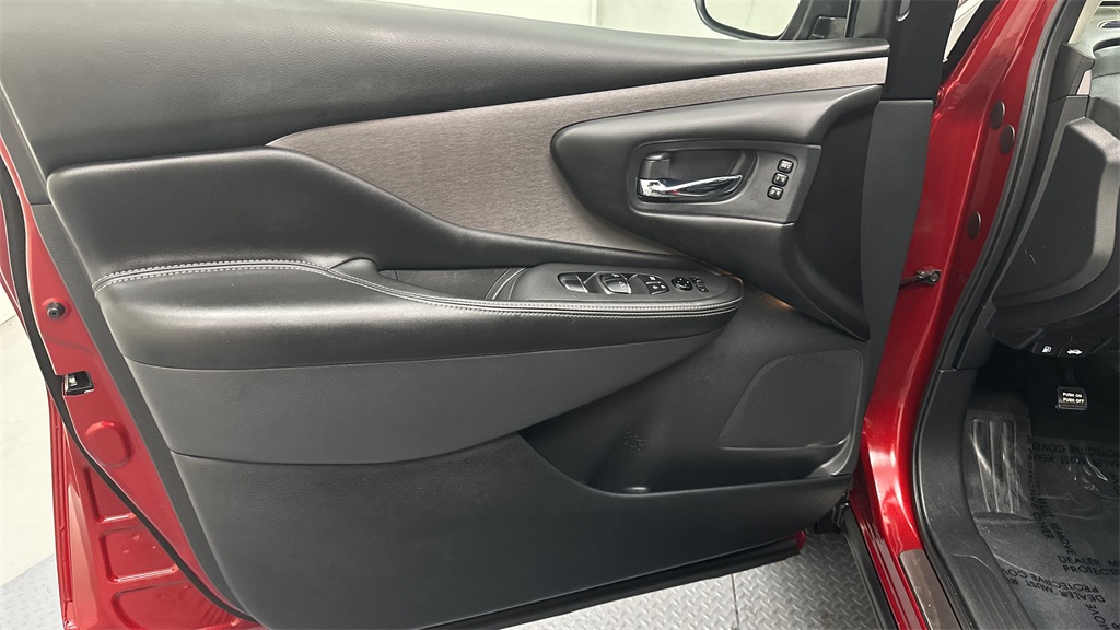 2021 Nissan Murano SL photo 17