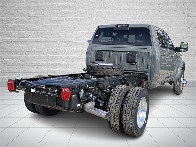 2026 Ram 4500 photo 4