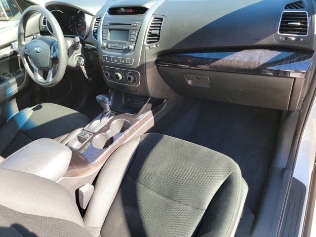 2015 Kia Sorento LX photo 18