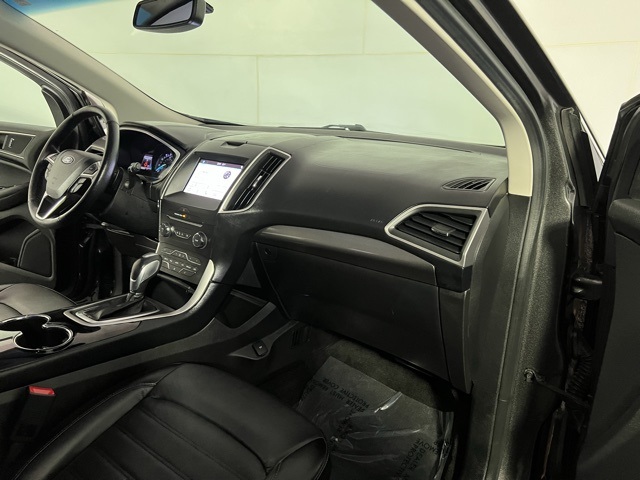 2018 Ford Edge SEL photo 27