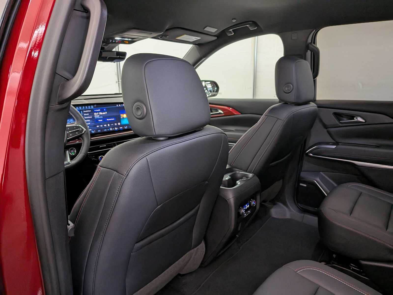 2024 Chevrolet Traverse Z71 photo 19