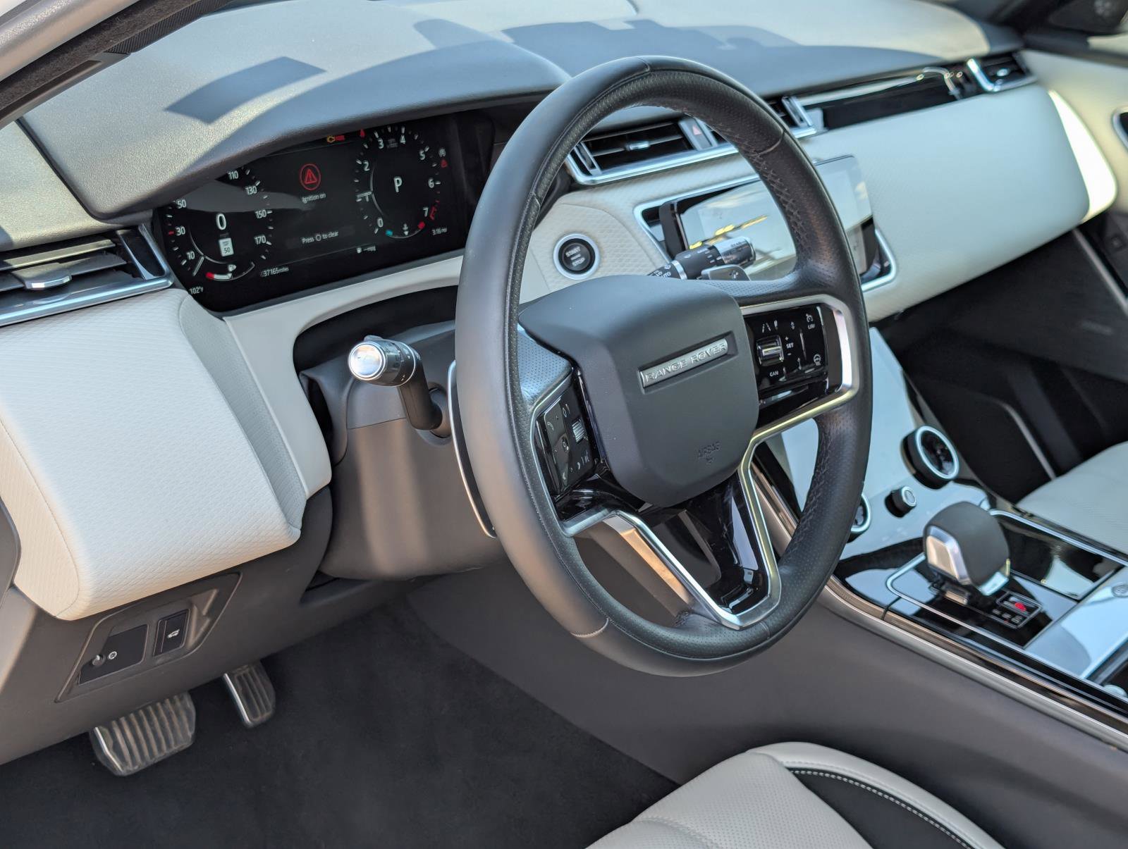 2021 Land Rover Range Rover Velar P340 R-Dynamic S photo 26