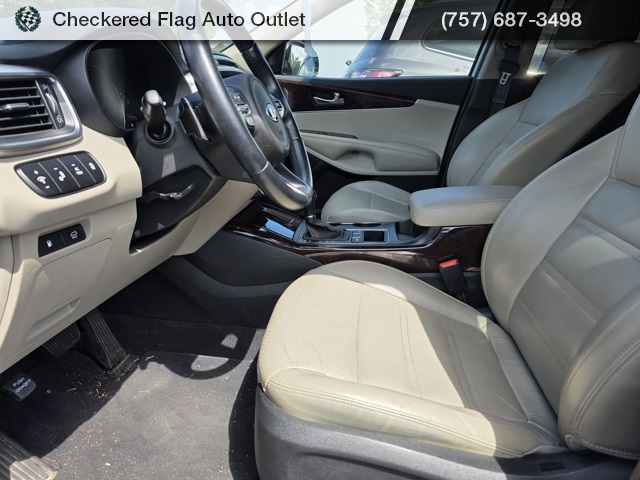 2017 Kia Sorento EX photo 9