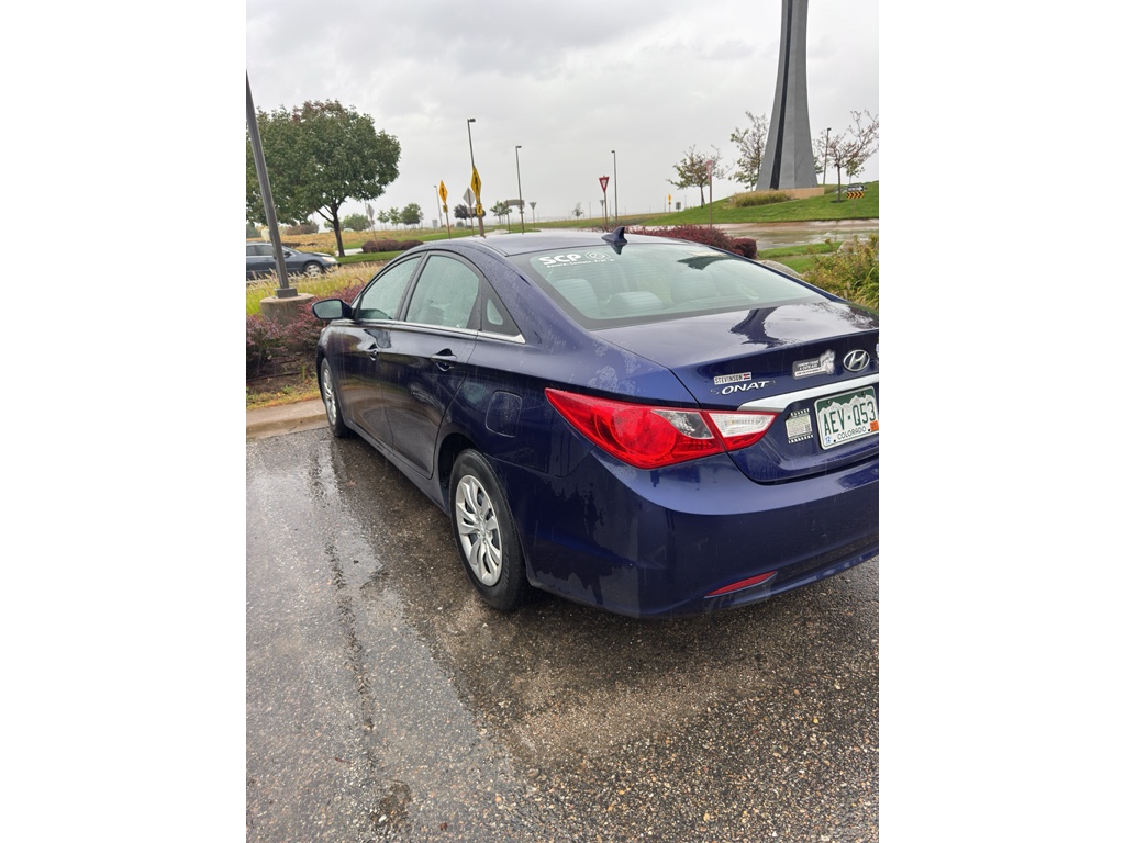 2011 Hyundai Sonata GLS photo 5