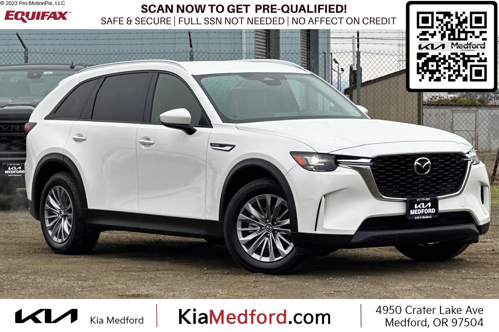 2025 Mazda CX-90 Select Package's photo