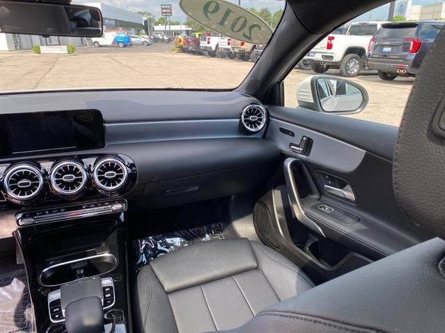 2019 Mercedes Benz A 220 4MATIC photo 13
