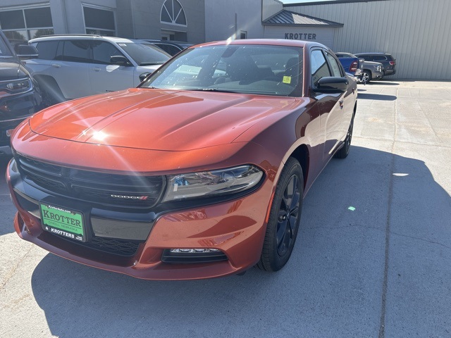 2023 Dodge Charger SXT photo 2