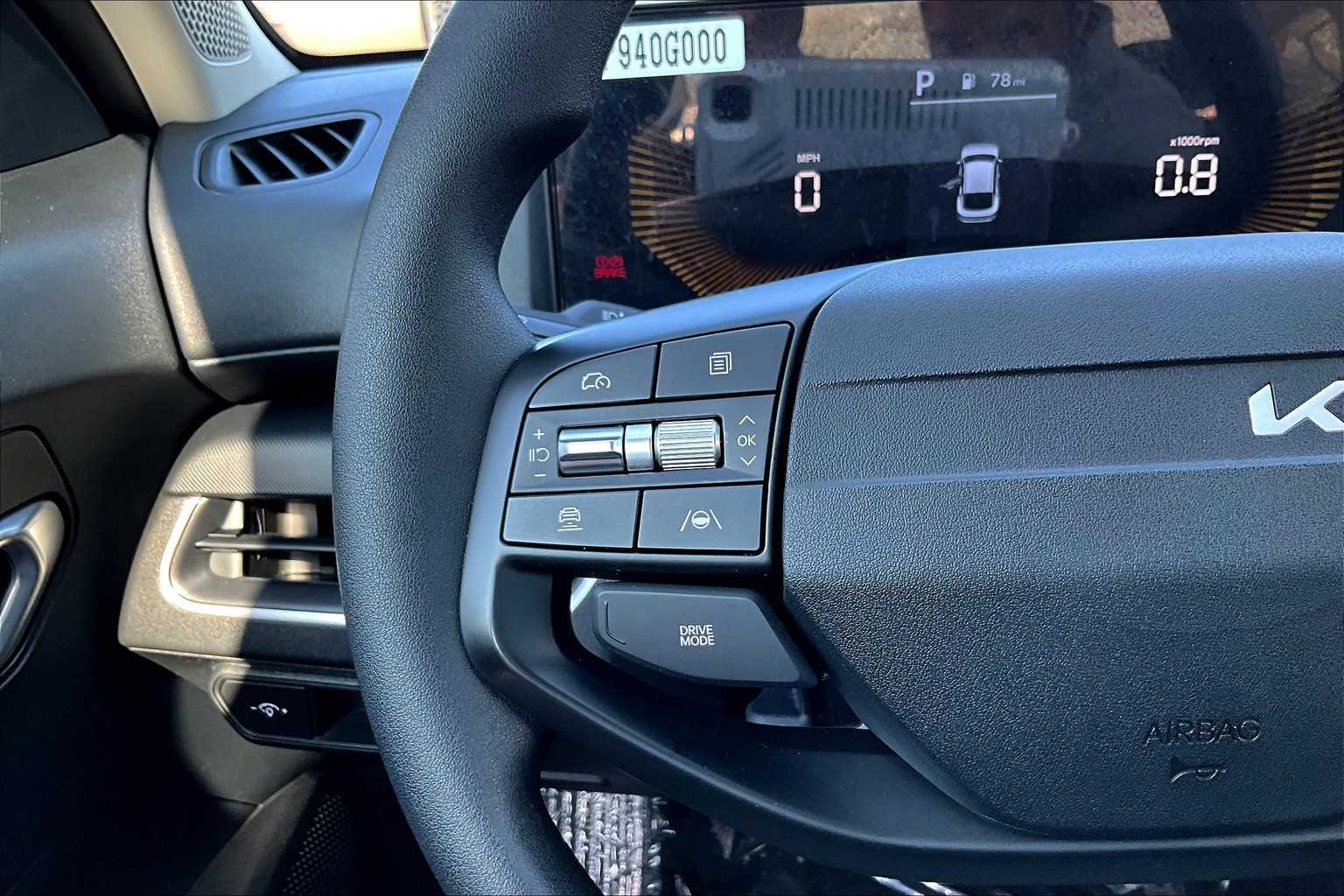 2025 Kia K4 LXS photo 21