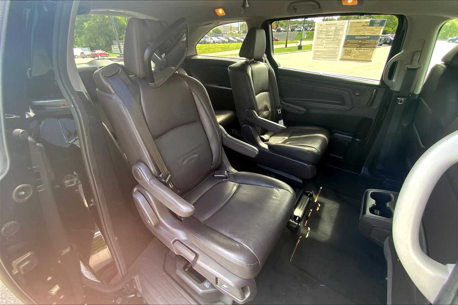 2020 Honda Odyssey EX-L photo 19
