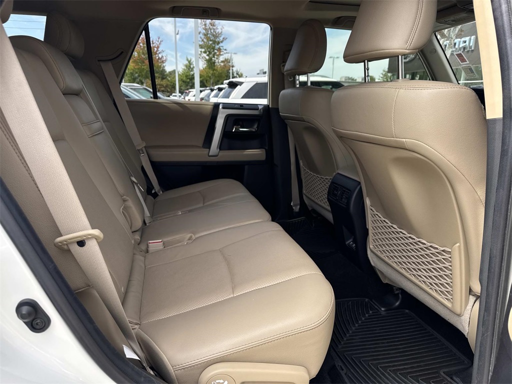 2022 Toyota 4Runner Limited photo 5