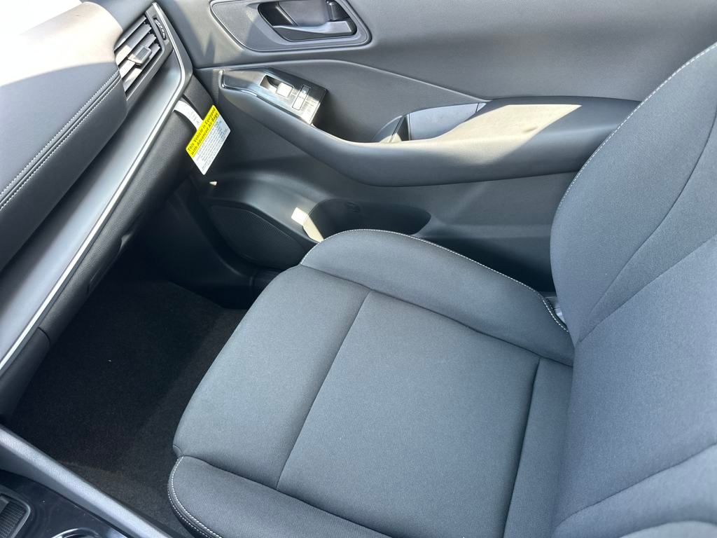 2026 Nissan Rogue S photo 24