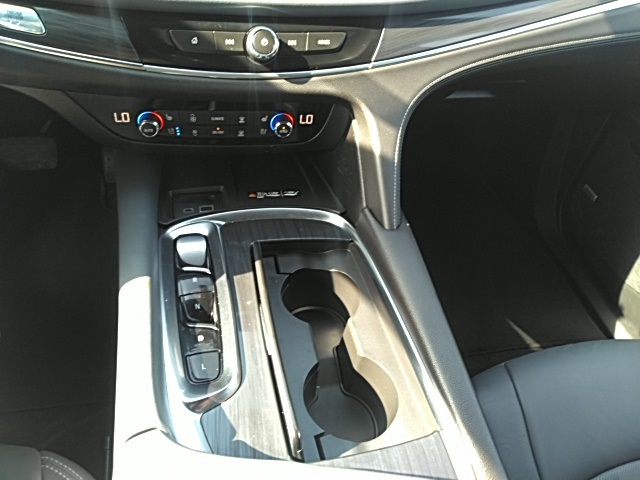 2024 Buick Enclave Premium photo 4