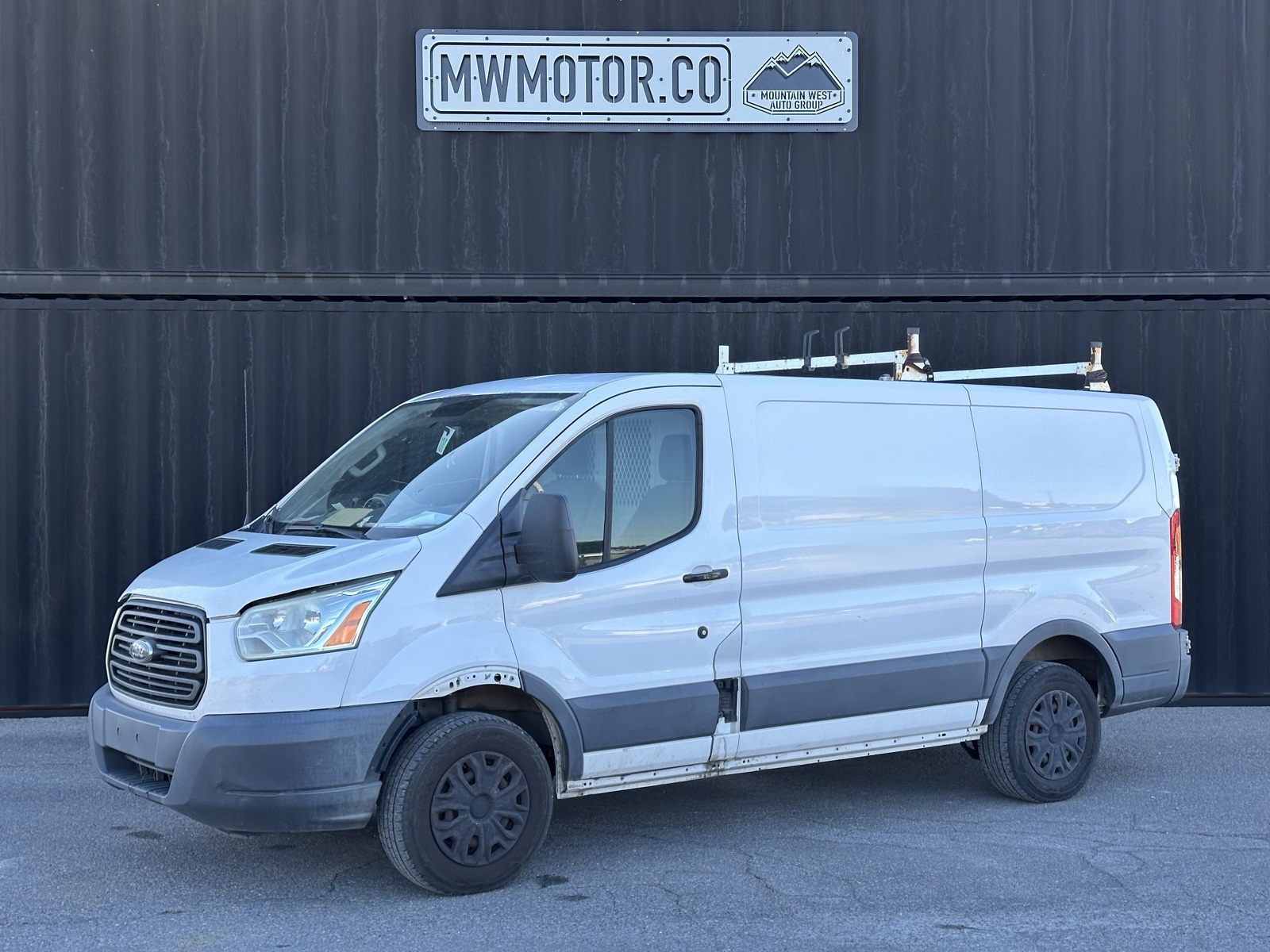 2015 Ford Transit Base