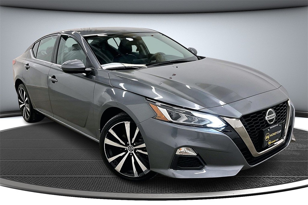 2021 Nissan Altima SR