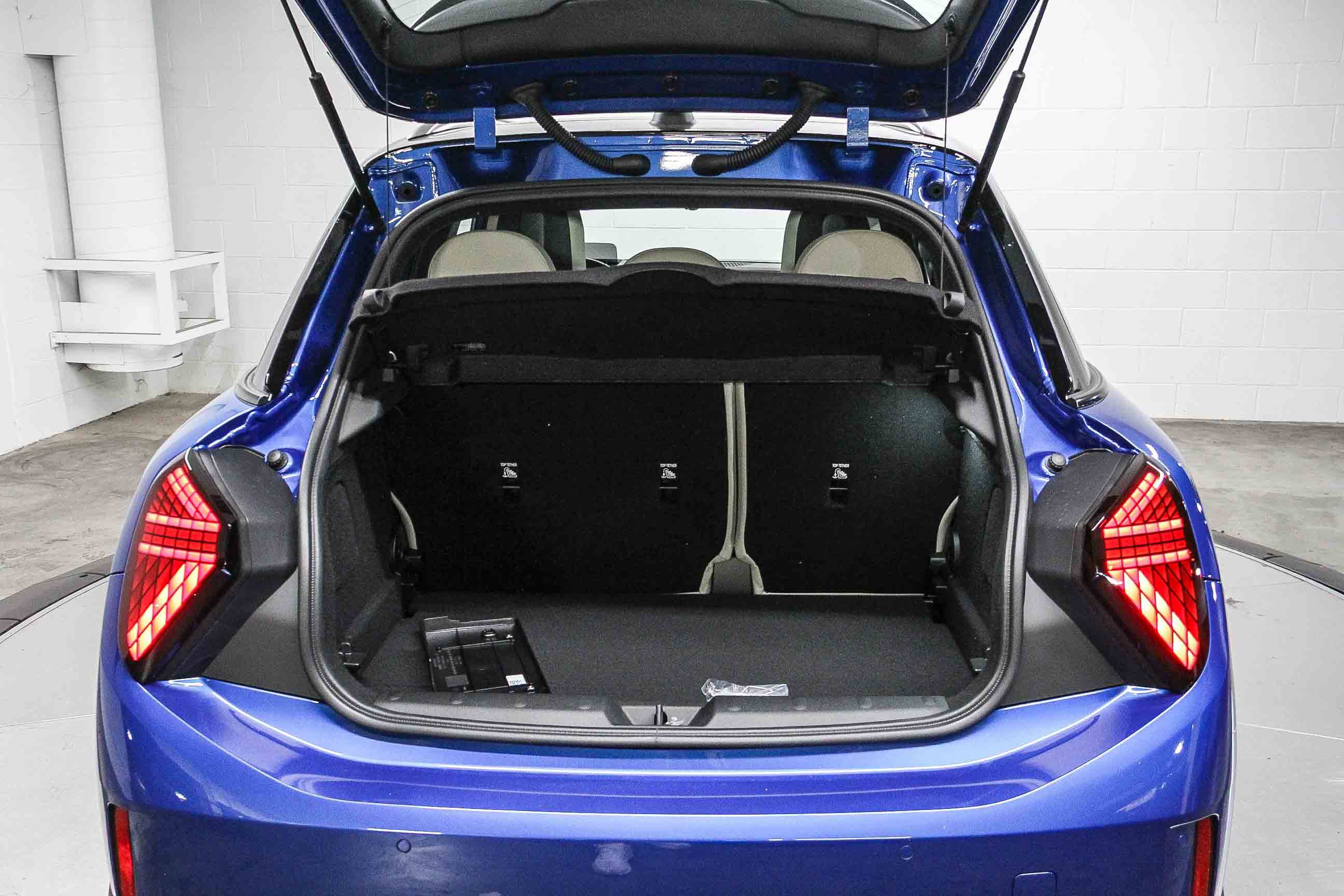 2026 Mini Cooper Hardtop S 4 Door Iconic photo 25