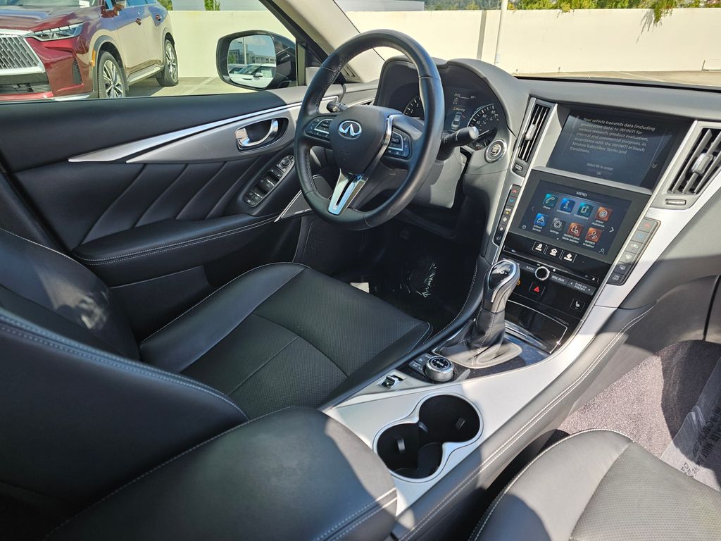 2023 Infiniti Q50 LUXE photo 10