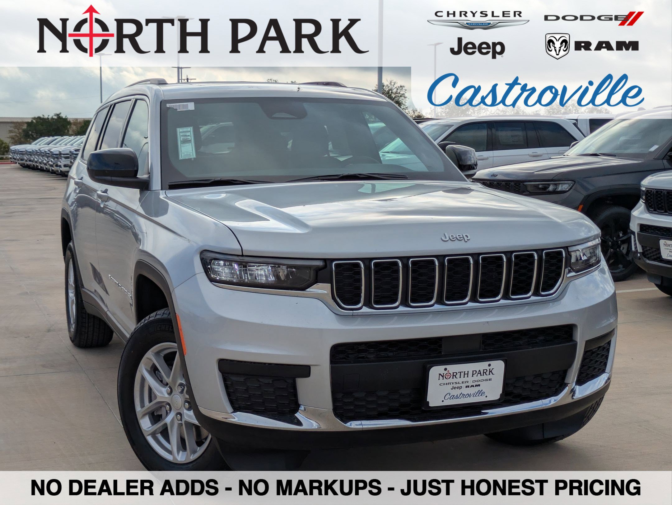 2025 Jeep Grand Cherokee L Laredo's photo