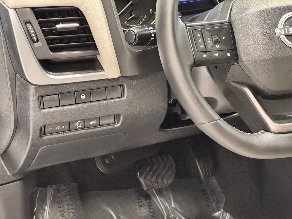 2025 Nissan Rogue SV AWD photo 15