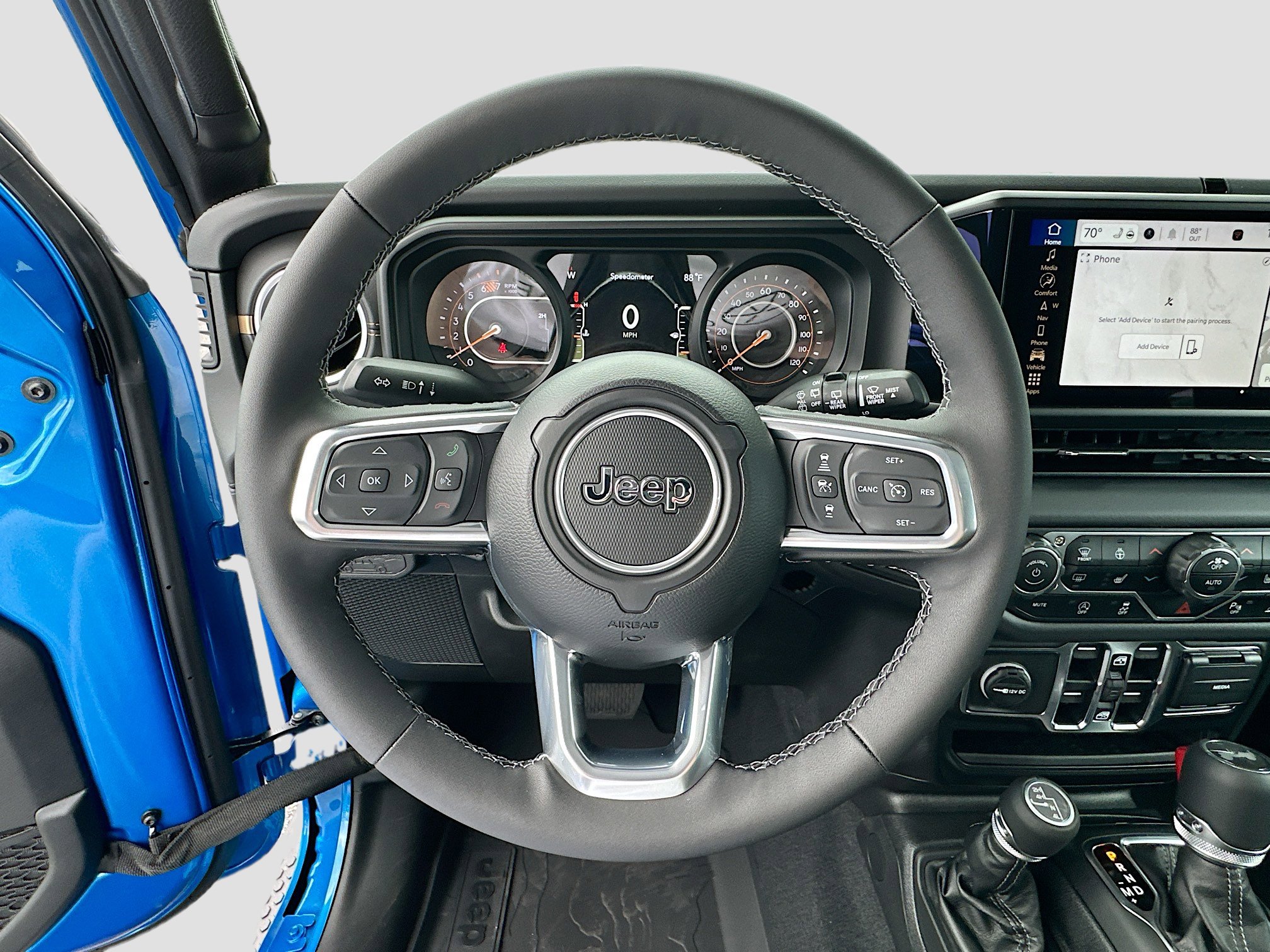 2025 Jeep Wrangler Sahara photo 7