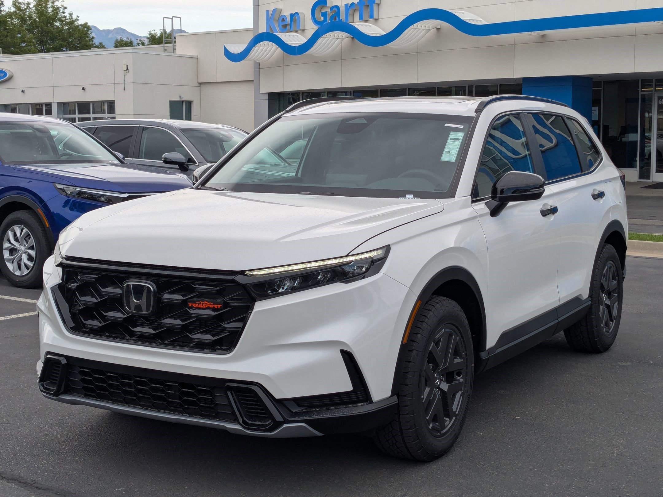 2026 Honda CR-V Hybrid photo 4
