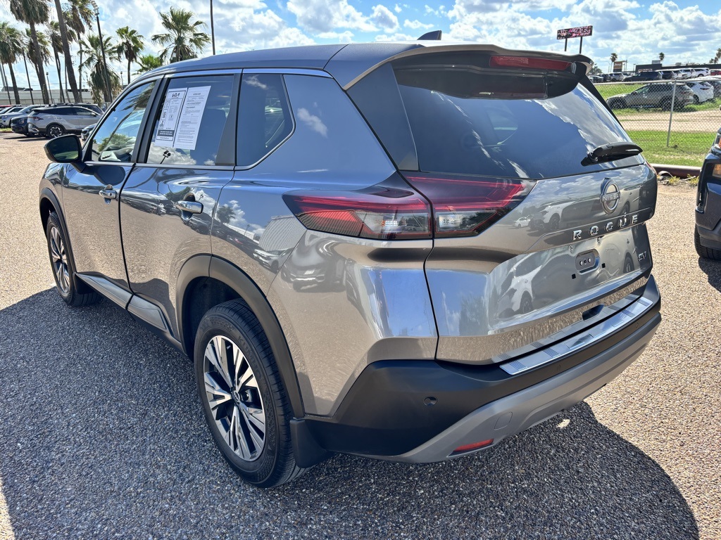 2023 Nissan Rogue SV photo 5