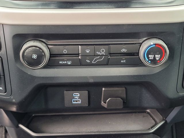 2023 Ford F-150 XLT photo 13