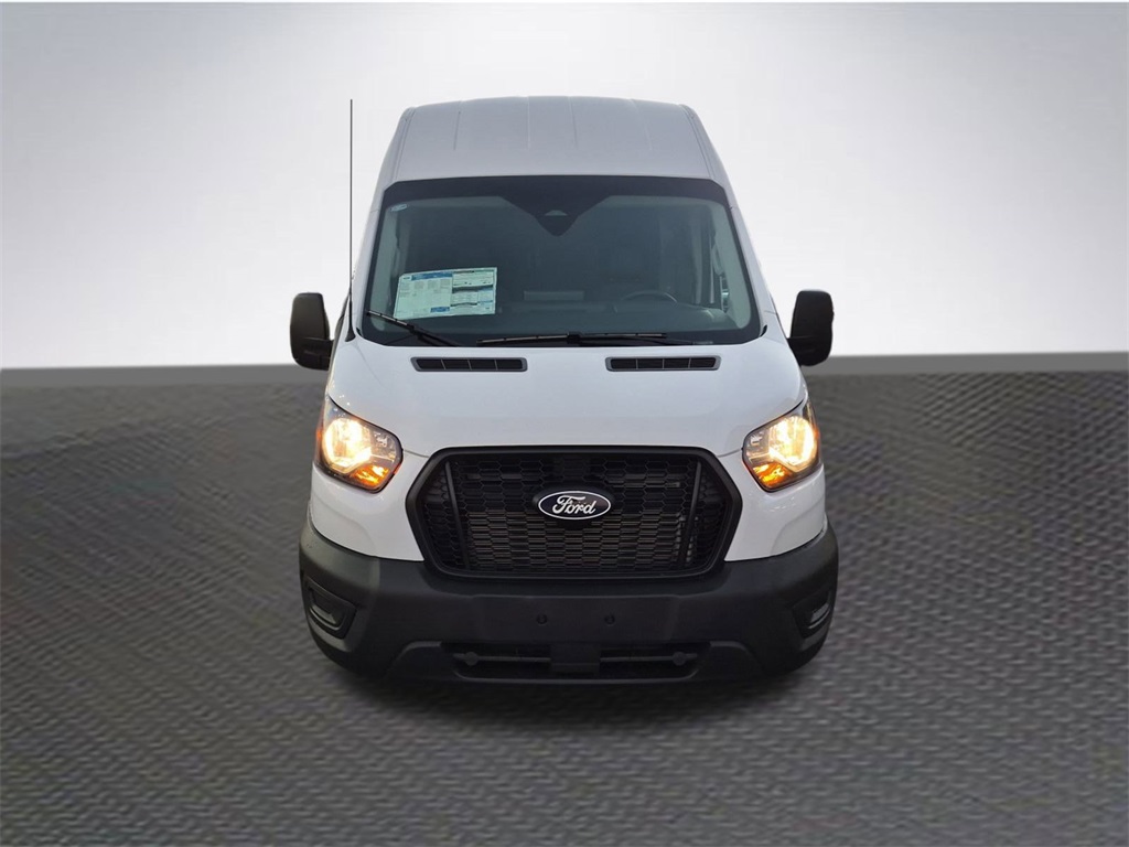 2026 Ford Transit Cargo photo 3