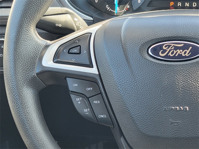 2014 Ford Fusion SE photo 28