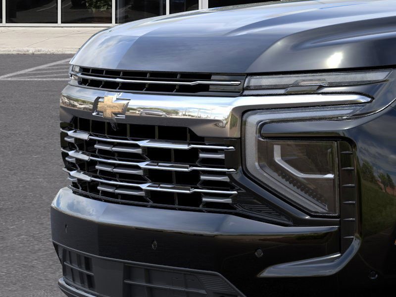 2025 Chevrolet Suburban Premier photo 12
