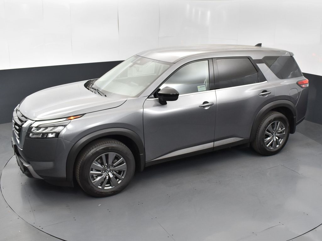 2025 Nissan Pathfinder S photo 47
